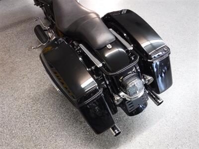 2004 Harley-Davidson Road King Police - Photo 12 - Kingman, KS 67068