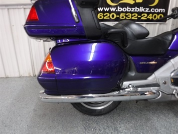 2003 Honda Gold Wing 1800   - Photo 8 - Kingman, KS 67068