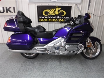 2003 Honda Gold Wing 1800   - Photo 1 - Kingman, KS 67068