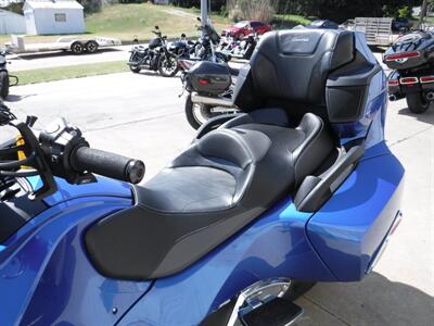 2018 Can Am Spyder RT Limited SE6   - Photo 16 - Kingman, KS 67068