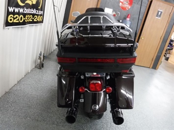 2011 Harley-Davidson Road Glide Ultra   - Photo 13 - Kingman, KS 67068