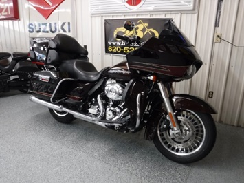2011 Harley-Davidson Road Glide Ultra   - Photo 2 - Kingman, KS 67068