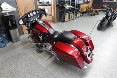 2017 Harley-Davidson Street Glide Special   - Photo 6 - Kingman, KS 67068