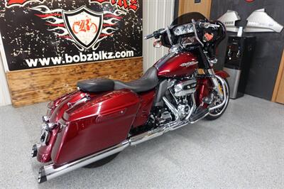 2017 Harley-Davidson Street Glide Special - Photo 8 - Kingman, KS 67068