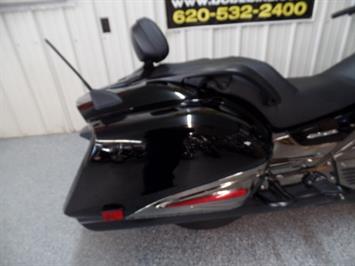 2013 Honda Gold Wing F6B Deluxe   - Photo 4 - Kingman, KS 67068