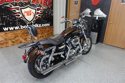 2013 Harley-Davidson Sportster 1200 Custom   - Photo 8 - Kingman, KS 67068