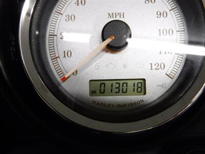 2013 Harley-Davidson Road Glide Custom   - Photo 17 - Kingman, KS 67068