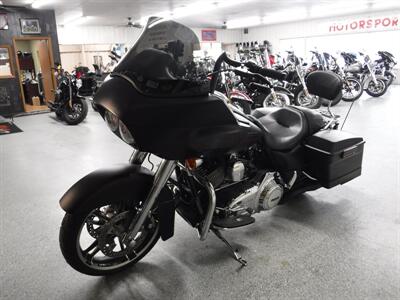 2013 Harley-Davidson Road Glide Custom   - Photo 23 - Kingman, KS 67068
