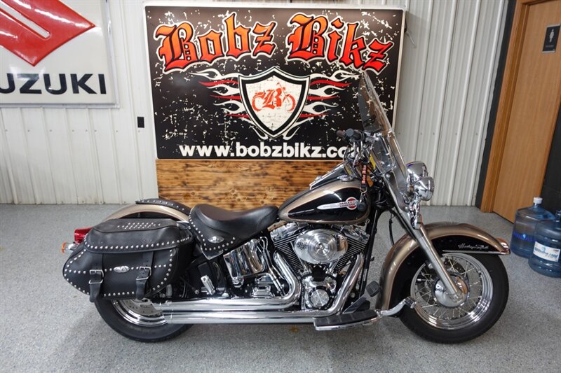 2004 Harley-Davidson Heritage Softail Classic - Photo 1 - Kingman, KS 67068