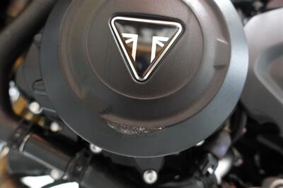 2024 Triumph Street Triple R   - Photo 26 - Kingman, KS 67068