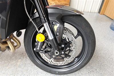 2024 Triumph Street Triple R   - Photo 9 - Kingman, KS 67068