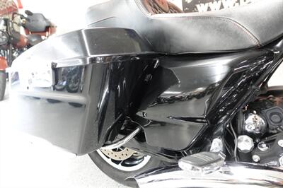 2011 Harley-Davidson Street Glide - Photo 34 - Kingman, KS 67068
