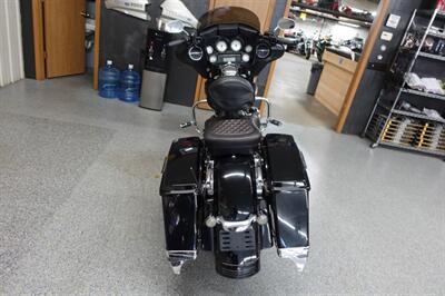 2011 Harley-Davidson Street Glide - Photo 8 - Kingman, KS 67068