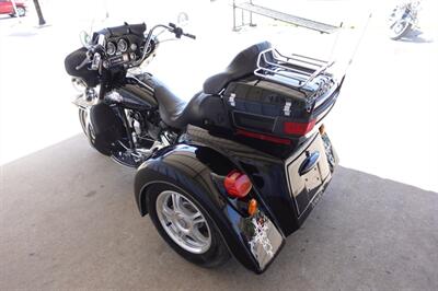 2005 Harley Davidson Ultra Classic Trike Champion   - Photo 6 - Kingman, KS 67068