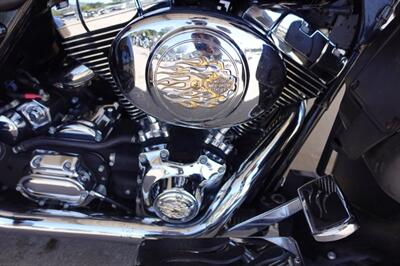 2005 Harley Davidson Ultra Classic Trike Champion   - Photo 18 - Kingman, KS 67068