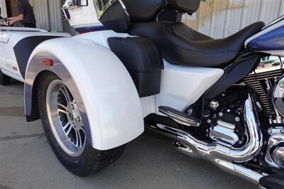 2015 Harley-Davidson Tri Glide - Photo 11 - Kingman, KS 67068