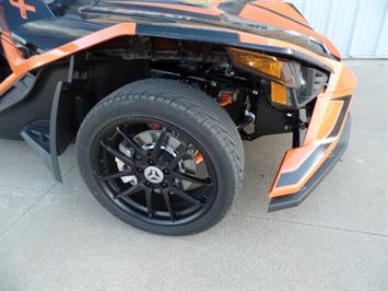 2017 Polaris Slingshot SLR   - Photo 9 - Kingman, KS 67068