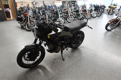 2024 Husqvarna Svartpilen 401   - Photo 4 - Kingman, KS 67068