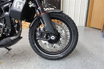 2024 Husqvarna Svartpilen 401   - Photo 9 - Kingman, KS 67068