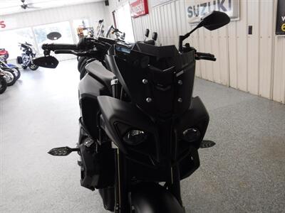 2020 Yamaha MT-10   - Photo 5 - Kingman, KS 67068