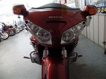 2001 Honda Gold Wing 1800   - Photo 5 - Kingman, KS 67068