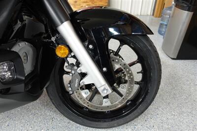 2014 Honda Valkyrie   - Photo 12 - Kingman, KS 67068