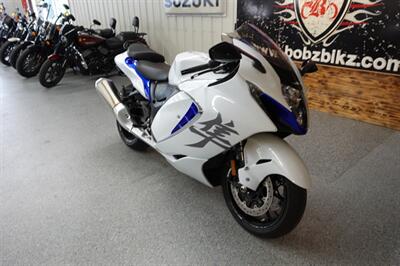 2023 Suzuki Hayabusa   - Photo 2 - Kingman, KS 67068