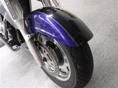 2001 Suzuki Intruder 1500   - Photo 3 - Kingman, KS 67068