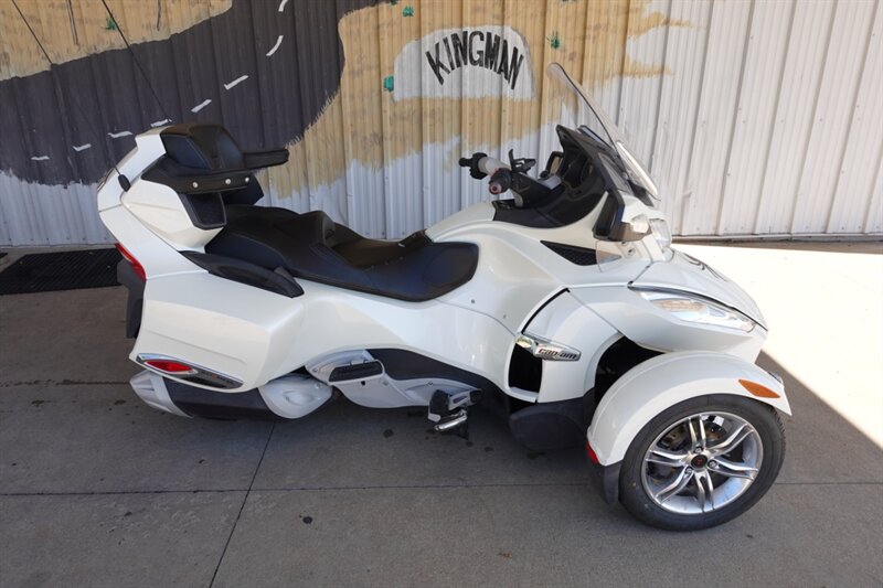 2019 Can-Am Spyder RT Limited Chrome 3-Wheel For Sale In Malabar, Florida