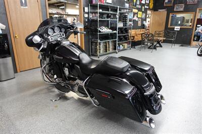 2012 Harley-Davidson Ultra Classic   - Photo 6 - Kingman, KS 67068