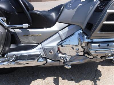 2003 Honda Gold Wing 1800   - Photo 8 - Kingman, KS 67068