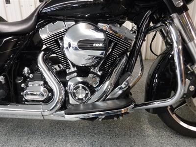 2014 Harley-Davidson Street Glide Special   - Photo 8 - Kingman, KS 67068