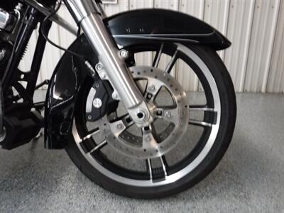 2014 Harley-Davidson Street Glide Special   - Photo 3 - Kingman, KS 67068