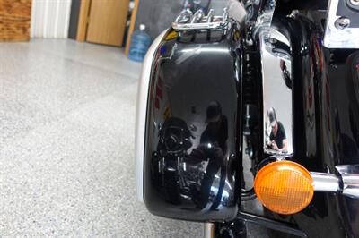 2005 Kawasaki Vulcan Nomad 1600   - Photo 24 - Kingman, KS 67068