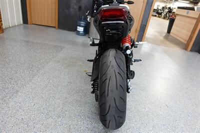 2022 Indian FTR 1200 S White Smoke   - Photo 19 - Kingman, KS 67068