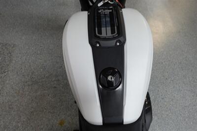 2022 Indian FTR 1200 S White Smoke   - Photo 23 - Kingman, KS 67068