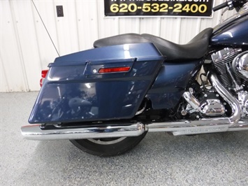 2009 Harley-Davidson Street Glide   - Photo 9 - Kingman, KS 67068