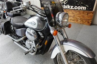 2001 Honda Shadow 750 ACE Deluxe   - Photo 12 - Kingman, KS 67068