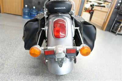 2001 Honda Shadow 750 ACE Deluxe   - Photo 20 - Kingman, KS 67068