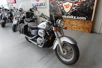 2001 Honda Shadow 750 ACE Deluxe   - Photo 3 - Kingman, KS 67068
