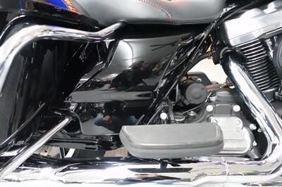 2021 Harley-Davidson Electra Glide Standard   - Photo 14 - Kingman, KS 67068