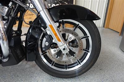 2021 Harley-Davidson Electra Glide Standard - Photo 9 - Kingman, KS 67068