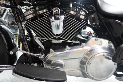 2021 Harley-Davidson Electra Glide Standard - Photo 31 - Kingman, KS 67068