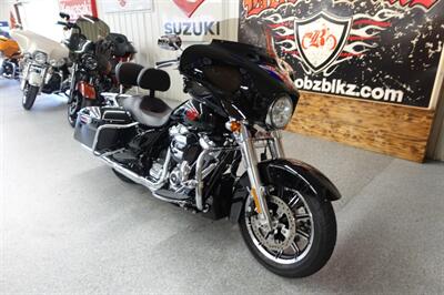 2021 Harley-Davidson Electra Glide Standard   - Photo 2 - Kingman, KS 67068