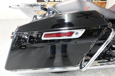 2021 Harley-Davidson Electra Glide Standard   - Photo 16 - Kingman, KS 67068