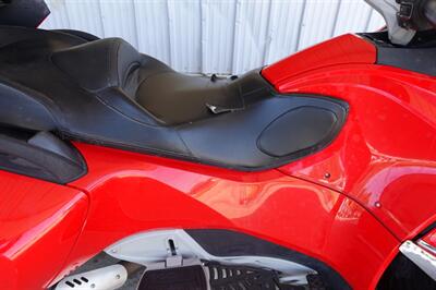 2012 Can Am Spyder RT-S SE5   - Photo 18 - Kingman, KS 67068