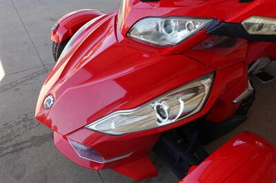 2012 Can Am Spyder RT-S SE5   - Photo 25 - Kingman, KS 67068
