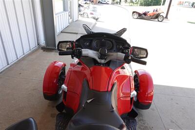 2012 Can Am Spyder RT-S SE5   - Photo 36 - Kingman, KS 67068