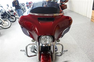 2017 Harley-Davidson Street Glide - Photo 3 - Kingman, KS 67068