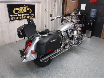 2009 Honda VTX 1300 R   - Photo 10 - Kingman, KS 67068